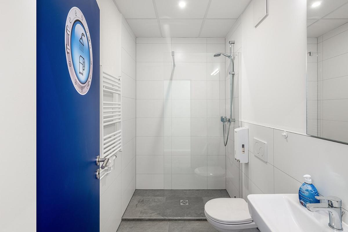 Koje Hostel Hamburg Kültér fotó